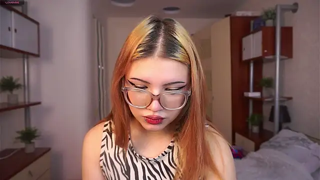 VerniceEngelking online show from 01.07.26