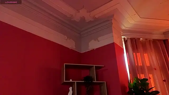 Lucy louras online show from 03.15.26