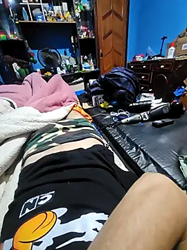 boysafado2521 online show from 11.27.25