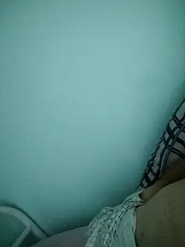 Snapshot of boyincap chatting on 11.19.25 boyincap online show from 11.19.25