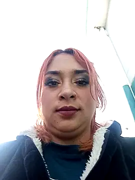 Snapshot of Mariana-94 chatting on 11.13.25 Mariana-94 online show from 11.13.25