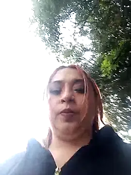 Snapshot of Mariana-94 chatting on 11.14.25 Mariana-94 online show from 11.14.25