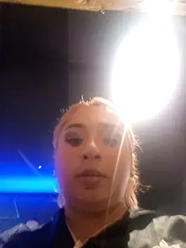 Snapshot of Mariana-94 chatting on 12.04.25 Mariana-94 online show from 12.04.25