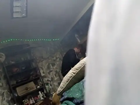 bearded cross online show from 01.12.26