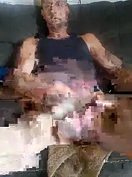 Snapshot of Solostroker39 chatting on 11.21.25 Solostroker39 online show from 11.21.25