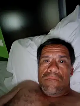 Snapshot of curiousonlooker10 chatting on 03.21.26 curiousonlooker10 online show from 03.21.26