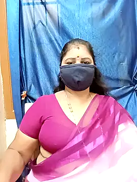 Snapshot of sushma26 chatting on 09.14.25 sushma26 online show from 09.14.25