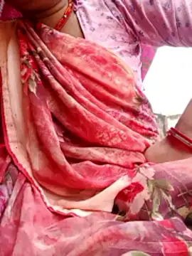 CUTGIRL76 online show from 02.20.26