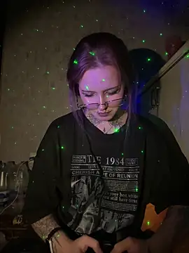 n1ghtcloud online show from 11.08.25