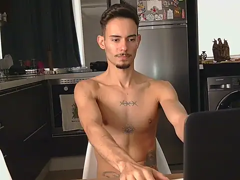 Snapshot of Oheitorofc chatting on 10.21.25 Oheitorofc online show from 10.21.25