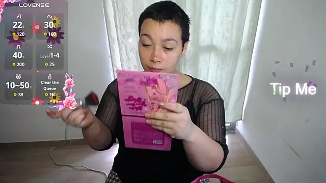 Snapshot of Cherry_vald chatting on 06.25.26 Cherry vald online show from 06.25.26