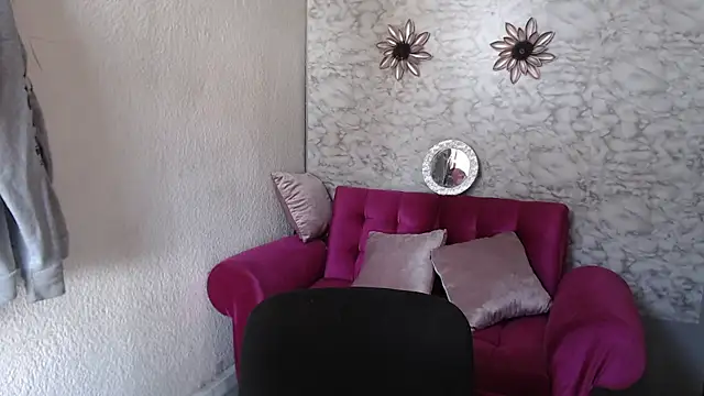Evagirl69 online show from 04.22.26