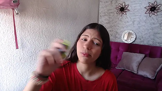 Snapshot of Evagirl69 chatting on 05.22.26 Evagirl69 online show from 05.22.26