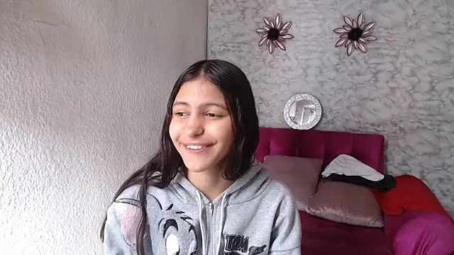 Snapshot of Evagirl69 chatting on 07.01.26 Evagirl69 online show from 07.01.26