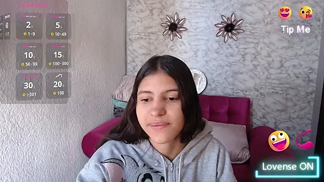 Snapshot of Evagirl69 chatting on 07.06.26 Evagirl69 online show from 07.06.26