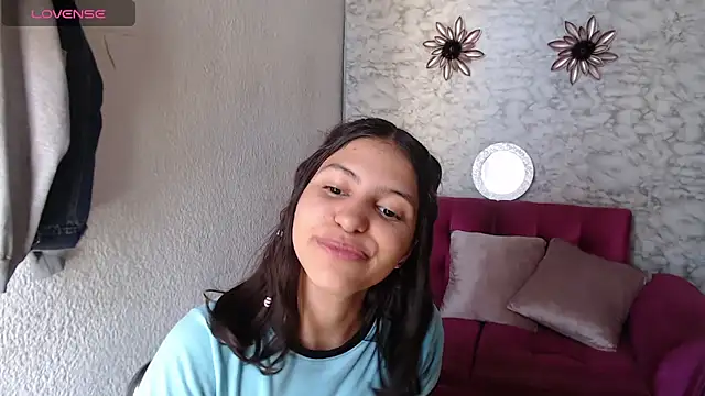 Snapshot of Evagirl69 chatting on 07.28.26 Evagirl69 online show from 07.28.26