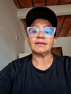 Vickysweeeettt online show from 04.24.26