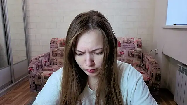 AlisaWyn online show from 11.12.25