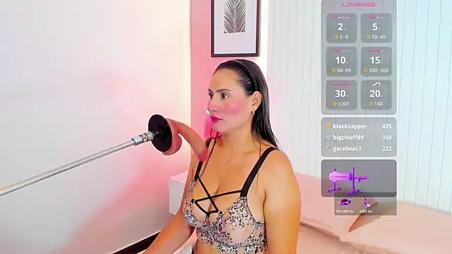 Snapshot of lauren_stone_ chatting on 10.22.25 lauren stone  online show from 10.22.25