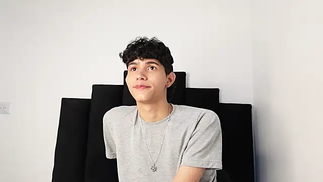 alexmark  online show from 09.17.25