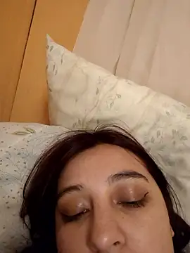 Snapshot of caronicole77 chatting on 01.10.26 caronicole77 online show from 01.10.26