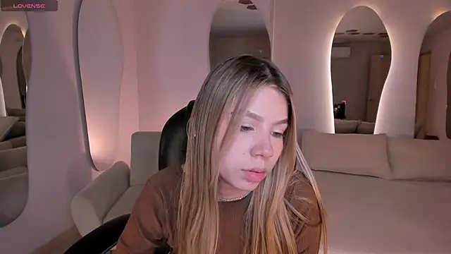 TiffannySins online show from 08.01.26