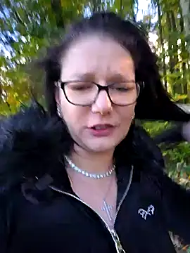 Snapshot of Swiss_Lady chatting on 10.24.25 Swiss Lady online show from 10.24.25