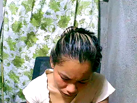 Snapshot of Sweeetgurll chatting on 09.15.25 Sweeetgurll online show from 09.15.25