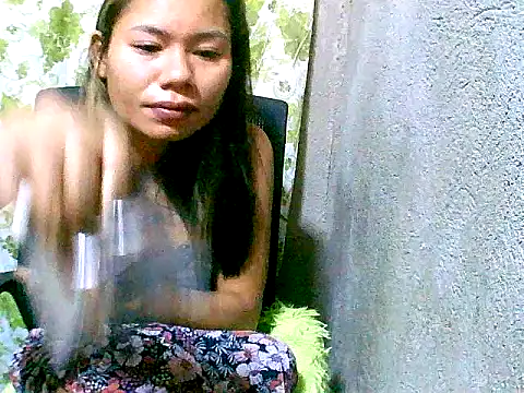 Snapshot of Sweeetgurll chatting on 09.20.25 Sweeetgurll online show from 09.20.25