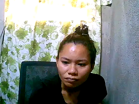 Snapshot of Sweeetgurll chatting on 09.21.25 Sweeetgurll online show from 09.21.25