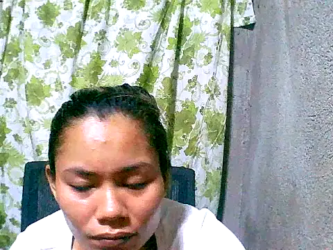 Snapshot of Sweeetgurll chatting on 09.22.25 Sweeetgurll online show from 09.22.25