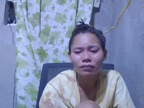 Snapshot of Sweeetgurll chatting on 10.30.25 Sweeetgurll online show from 10.30.25