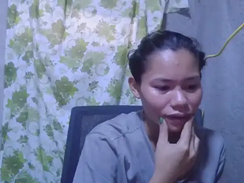 Snapshot of Sweeetgurll chatting on 11.09.25 Sweeetgurll online show from 11.09.25