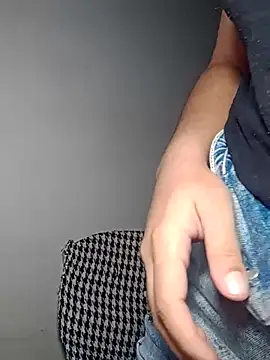 A maddy online show from 12.02.25