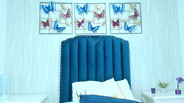 Snapshot of Alison_Carde05 chatting on 11.14.25 Alison Carde05 online show from 11.14.25