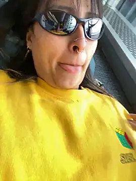 Snapshot of PuraTinta_miau chatting on 12.03.25 PuraTinta miau online show from 12.03.25