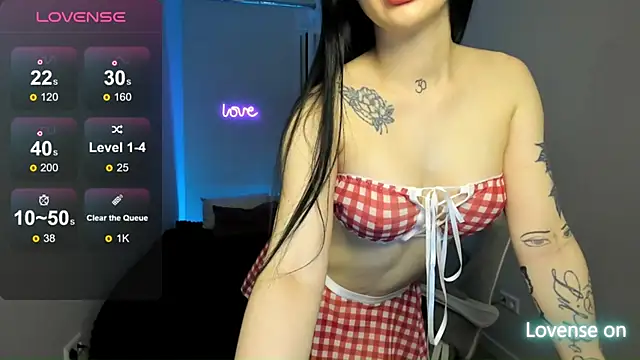 SelinaStorm online show from 05.04.26