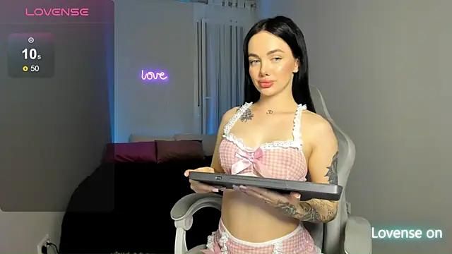 SelinaStorm online show from 05.08.26