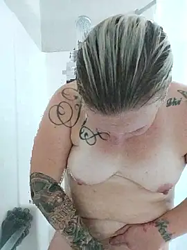 Snapshot of smoothlikemilk09 chatting on 11.06.25 smoothlikemilk09 online show from 11.06.25