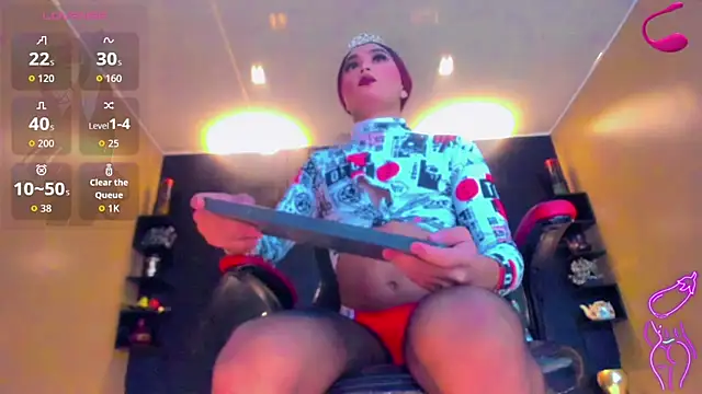 Natasha clifford online show from 11.11.25