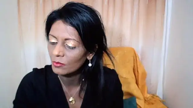 Indianpeaches online show from 10.14.25