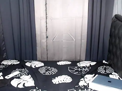 scarlet enchantress online show from 09.27.25