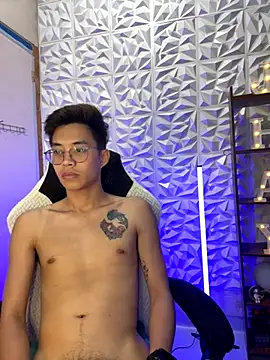 Snapshot of Prince-Harrison chatting on 11.03.25 Prince-Harrison online show from 11.03.25