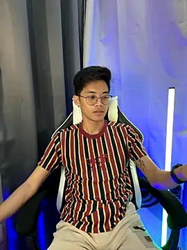 Snapshot of Prince-Harrison chatting on 11.07.25 Prince-Harrison online show from 11.07.25