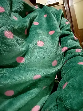 Snapshot of angry_couplez chatting on 01.16.26 angry couplez online show from 01.16.26