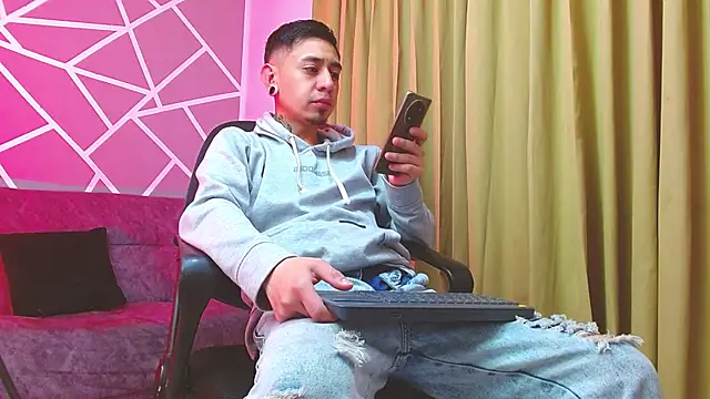 abnerdam01 online show from 09.09.25