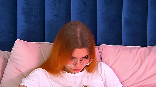 BellaMarebelle online show from 10.16.25