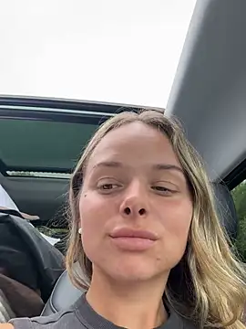 KayleeBella online show from 05.01.26