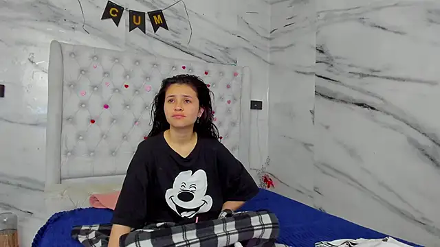 Ari and Storm online show from 05.03.26