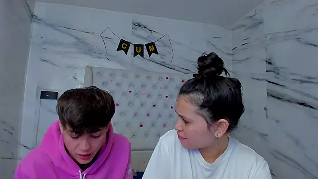 Ari and Storm online show from 05.05.26